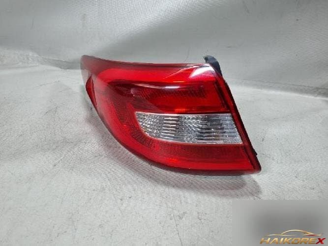Hyundai Sonata 2015 — фонарь задний левый (комбинированный)