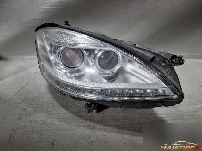 Mercedes-Benz S-Class 2011 — фара правая A2218206239
