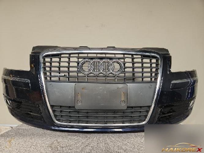 Audi A8 2006 — передний бампер