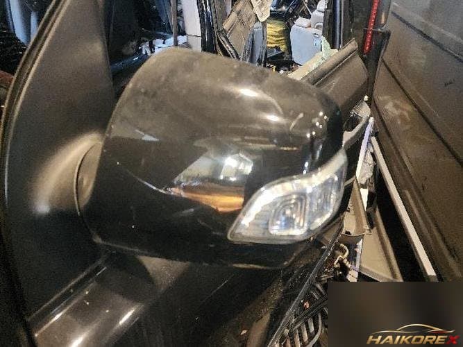 Kia Carnival 2010 — зеркало боковое левое 8pin