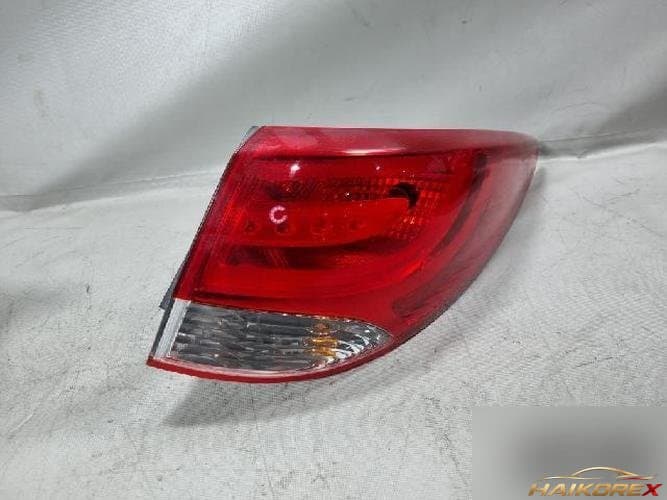 Hyundai Tucson 2010 — комбинированный фонарь задний правый (пассажирский)