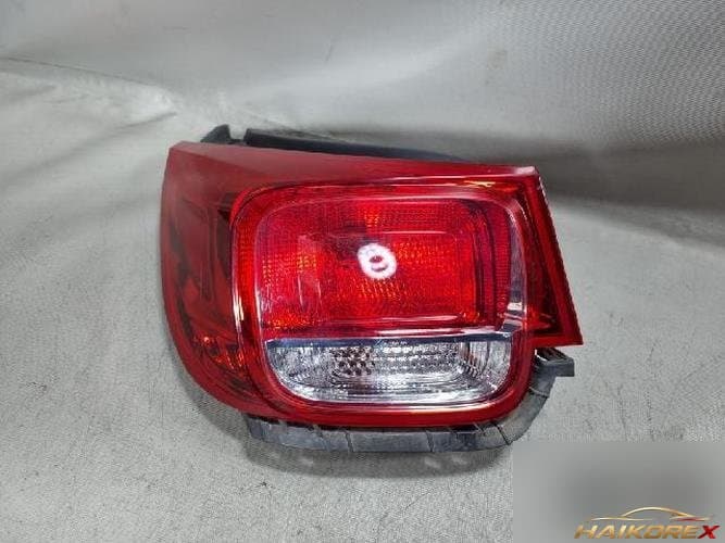 Chevrolet Malibu 2014 — комбинированный фонарь задний левый (со стороны водителя)
