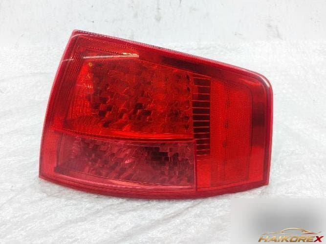 Audi A8 2006 — фонарь задний правый (комбинированный) 4E0945096D