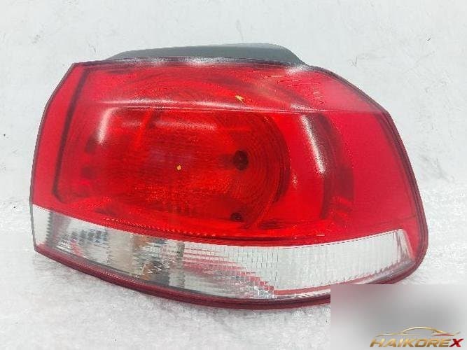 Volkswagen Golf 2011 — задний фонарь в сборе правый (комбинированный) 5K0945096E