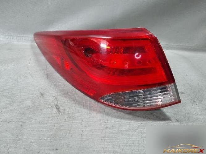Hyundai Tucson 2010 — комбинированный фонарь задний левый