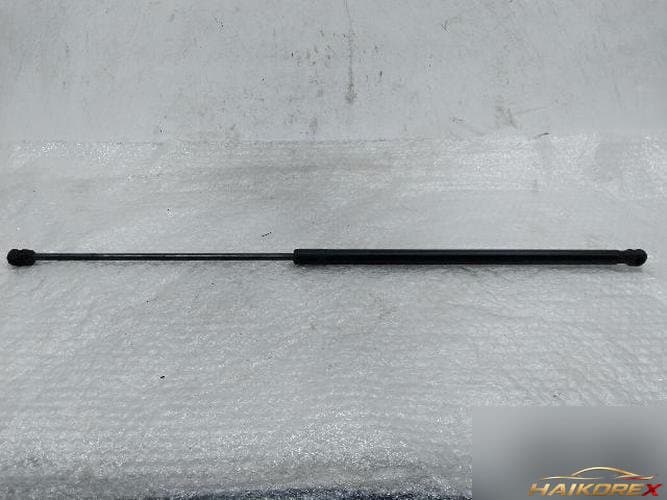 Chevrolet Impala 2016 — упор капота 20998191