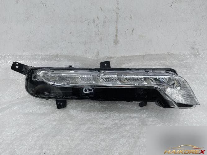 Chevrolet Impala 2016 — противотуманная фара правая (DRL) 9402837