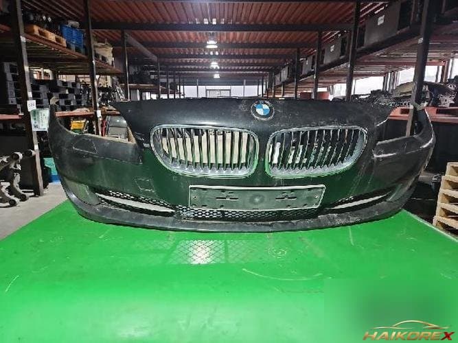 BMW 5 серия 2013 — передний бампер 7285962