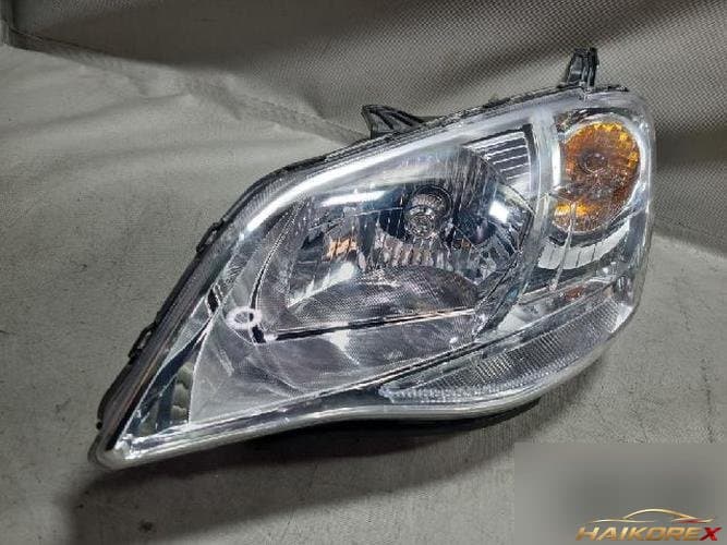 KG Mobility Korando 2011 — фара левая