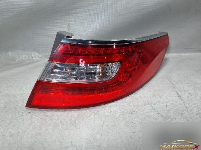 Hyundai Grandeur 2011 — задний комбинированный фонарь правый