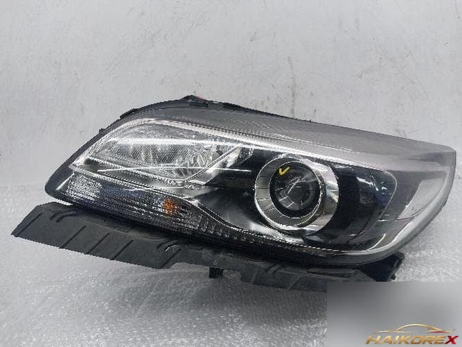 Chevrolet Malibu 2014 — фара левая (HID)