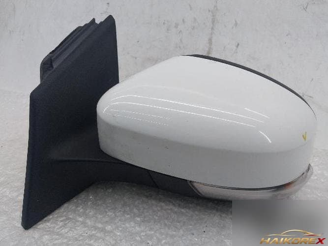 Ford Focus 2015 — зеркало боковое левое