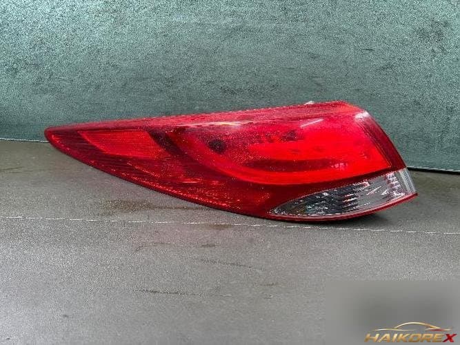 Hyundai Tucson 2010 — стоп-сигнал комбинированный левый (водительский)