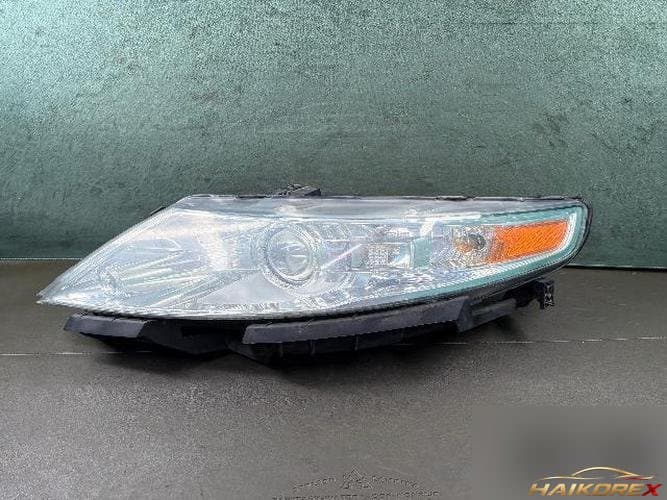 Ford MKS 2009 — фара левая HID