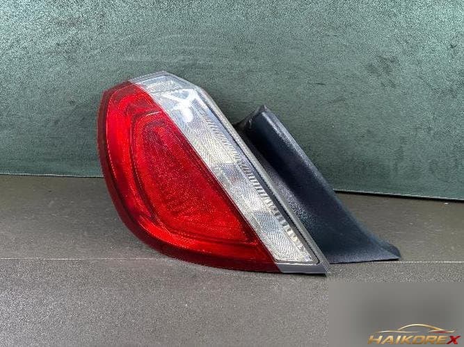 Ford MKS 2009 — фонарь задний левый в сборе