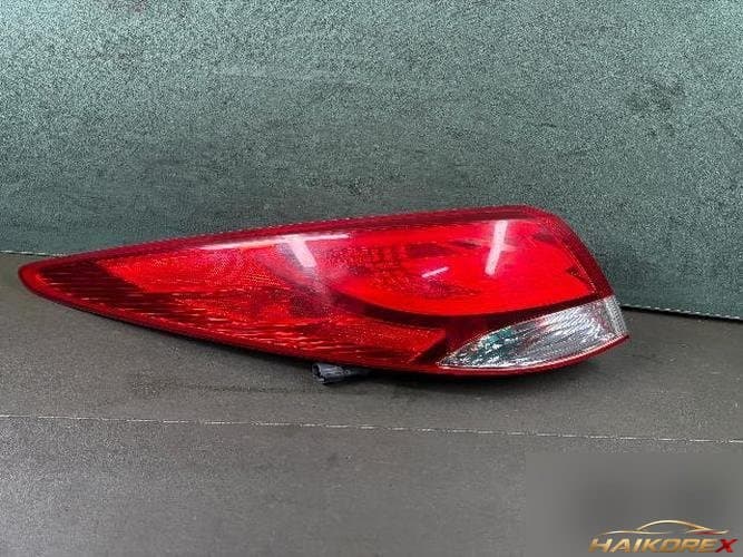Hyundai Tucson 2011 — фонарь задний левый