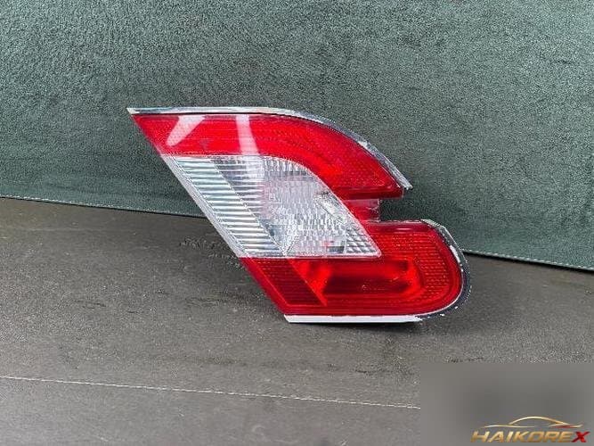 Ford Taurus 2010 — обивка задней двери левая