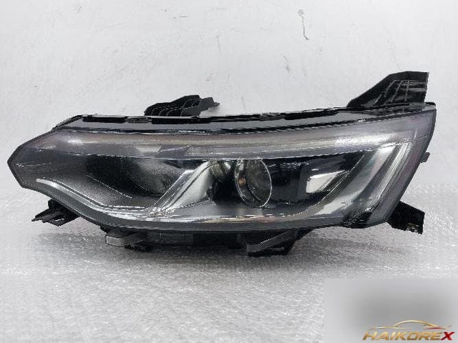 Renault SM6 2019 — фара левая
