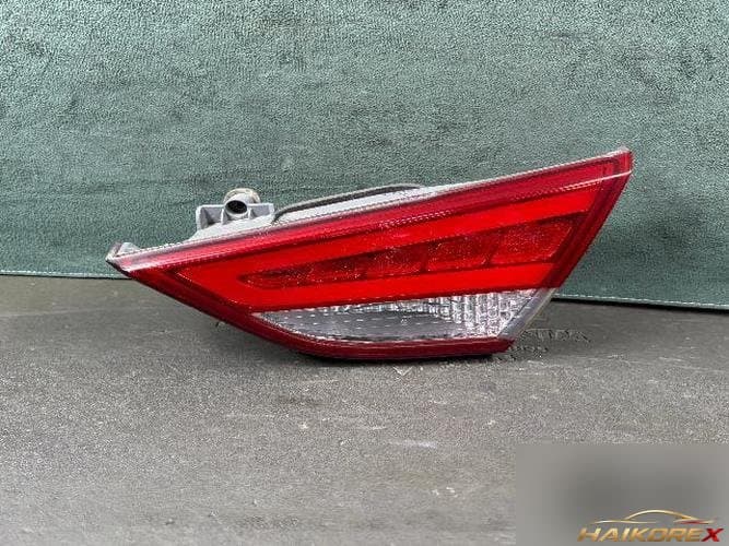 Hyundai Sonata 2014 — фонарь багажника белый, правый