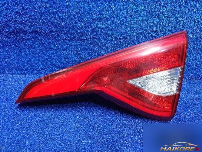 Hyundai Sonata 2016 — фонарь белый (багажник) 2