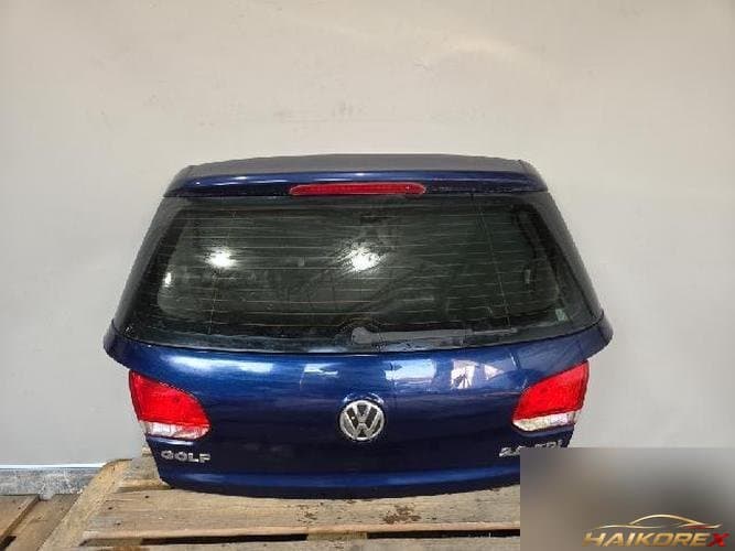 Volkswagen Golf 2011 — крышка багажника