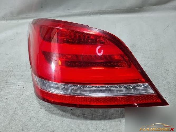 Hyundai Equus 2013 — комбинированный фонарь (задний), левый