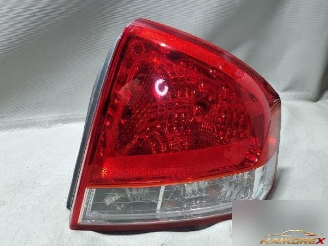 Kia Cerato 2007 — фонарь задний правый (комбинированный)