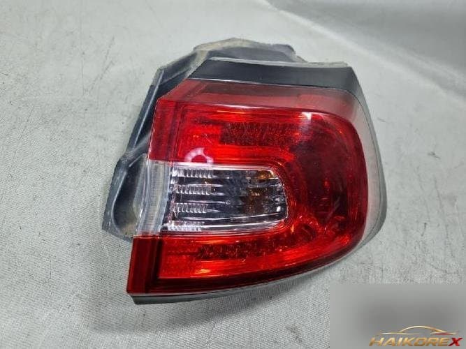 Jeep Grand Cherokee 2015 — фонарь задний комбинированный правый (пассажирский)