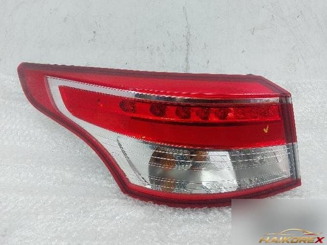Renault SM5 2014 — комбинированный задний фонарь левый (водительский) 265554335R