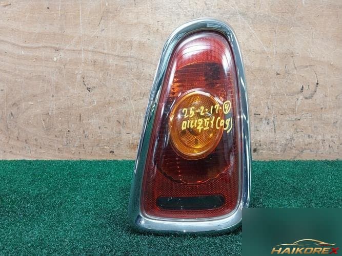 Mini Cooper 2009 — фонарь задний комбинированный правый (пассажирский) 63212757010