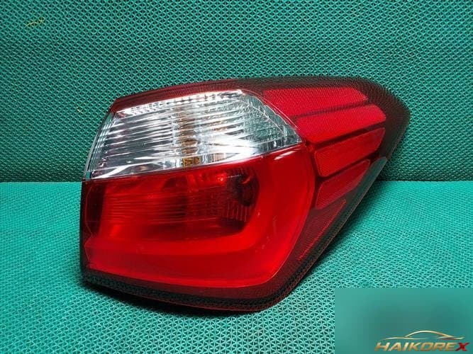 Kia K3 2013 — фонарь задний комбинированный правый (пассажирский) 92402A7000