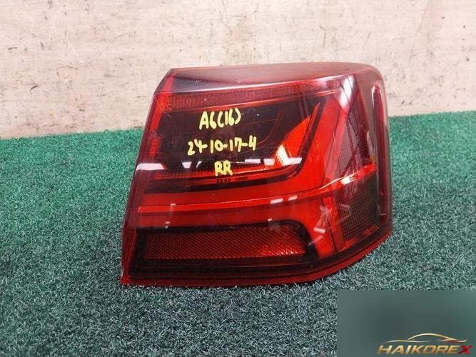Audi A6 2016 — комбинированный фонарь задний правый 4G5945096E