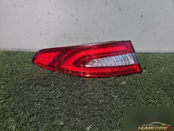 Jaguar XF 2012 — комбинированный фонарь задний левый (сторона водителя)