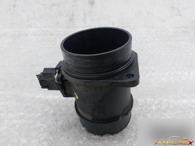 Renault SM5 2012 — датчик расхода воздуха 8200373771A 3