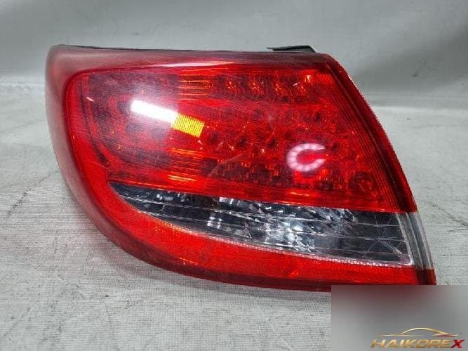 Hyundai Grandeur 2010 — комбинированный фонарь задний левый (водительский)