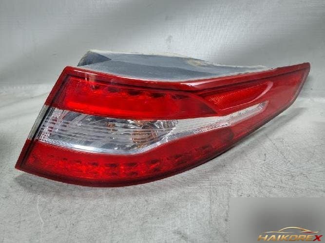 Kia K5 2012 — фонарь комбинированный задний правый