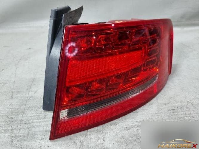 Audi A4 2010 — комбинированный фонарь задний правый (пассажирский)