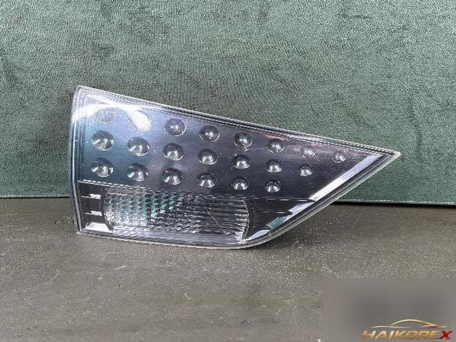 Mitsubishi прочие 2009 — накладка задней двери левая