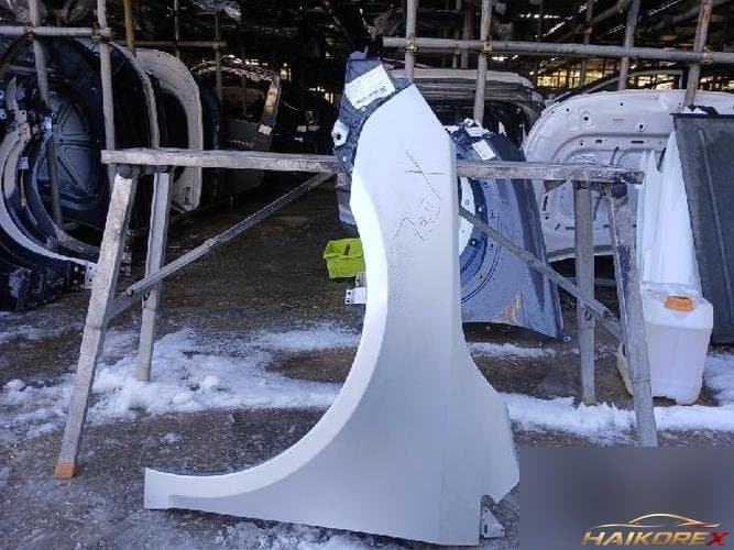 Chevrolet Alfeon 2014 — крыло левое
