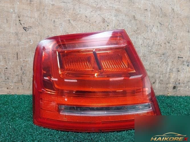 Audi A8 2011 — задний комбинированный фонарь левый (сторона водителя) 4H0945095 2