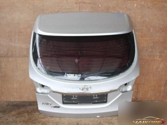 Hyundai i40 2012 — дверь багажника