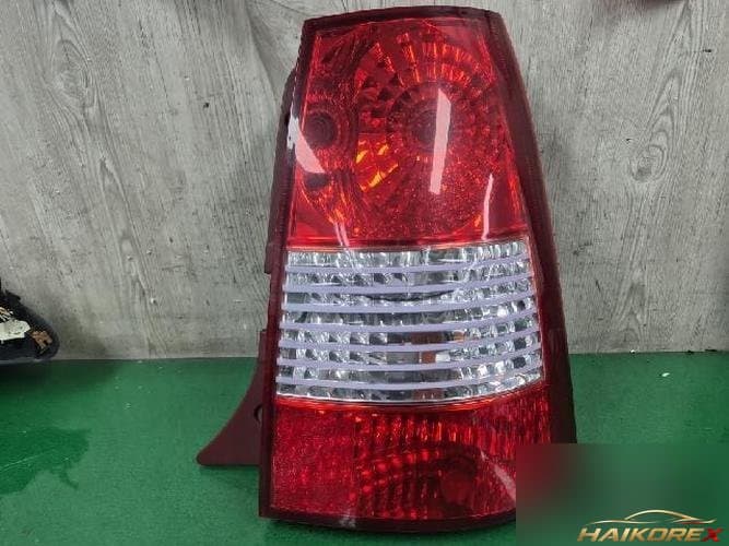 Kia Morning 2004 — комбинированный фонарь задний правый (пассажирский) 92402-070
