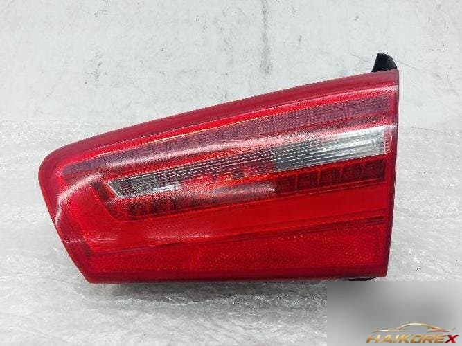 Audi A6 2013 — подсветка багажника правая 4G5945094A