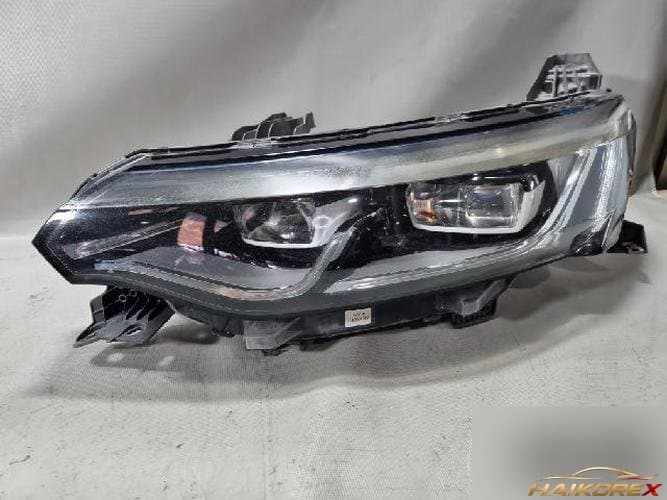 Renault SM6 2016 — фара левая 260606722R