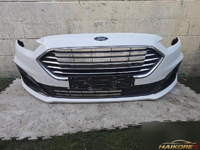 Ford Mondeo 2020 — передний бампер