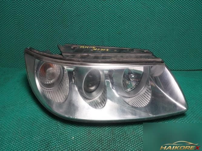 Hyundai Grandeur 2005 — фара правая 921023L000
