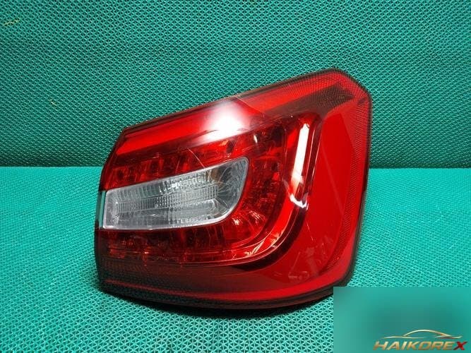 Kia K7 2015 — комбинированный фонарь задний правый (пассажирский) 92402E8000
