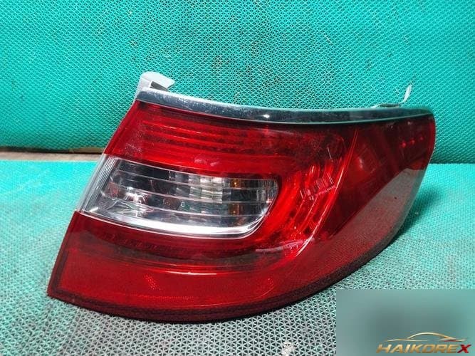 Hyundai Grandeur 2015 — фонарь задний комбинированный правый 924043V0