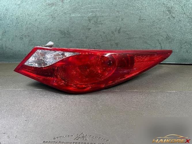 Hyundai Sonata 2011 — фонарь задний правый (в сборе)