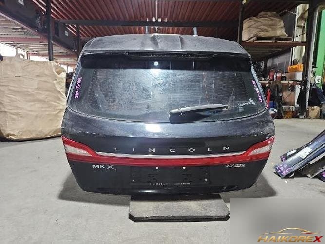 Ford MKX 2016 — дверь багажника FA1Z-5840010-A